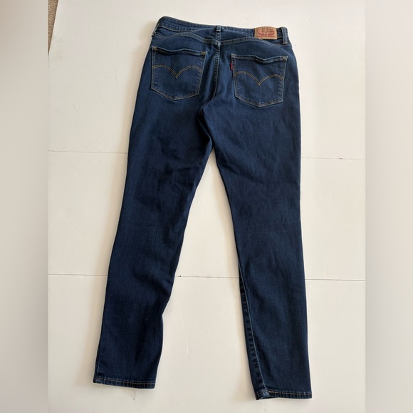 Levi’s High Rise Skinny Dark Indigo Women's Jeans 30 - Picture 3 of 3